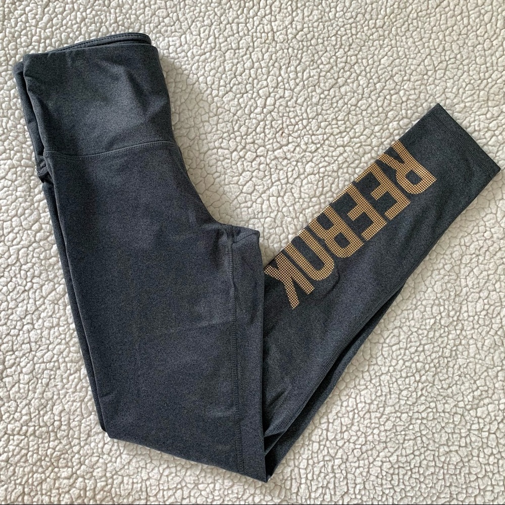 Reebok Logo High-Waisted Leggings-Size S